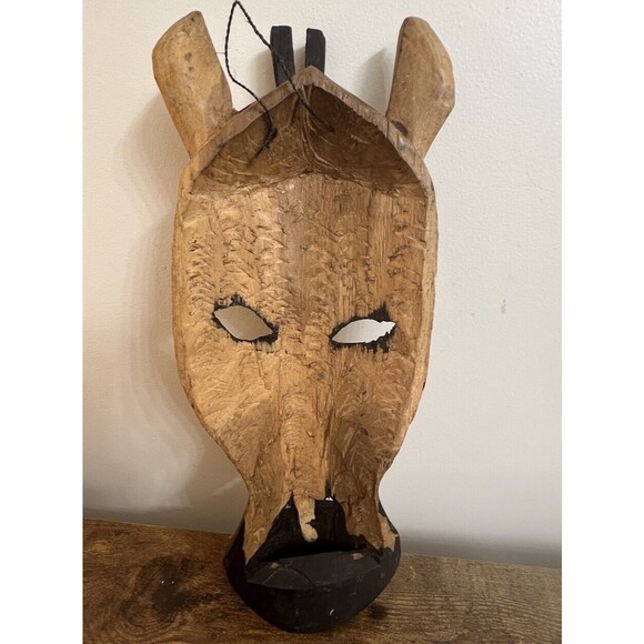 VINTAGE HAND CARVED WOOD GIRAFFE HEAD TRIBAL MASK WALL ART Approximately 15” - Picture 2 of 16